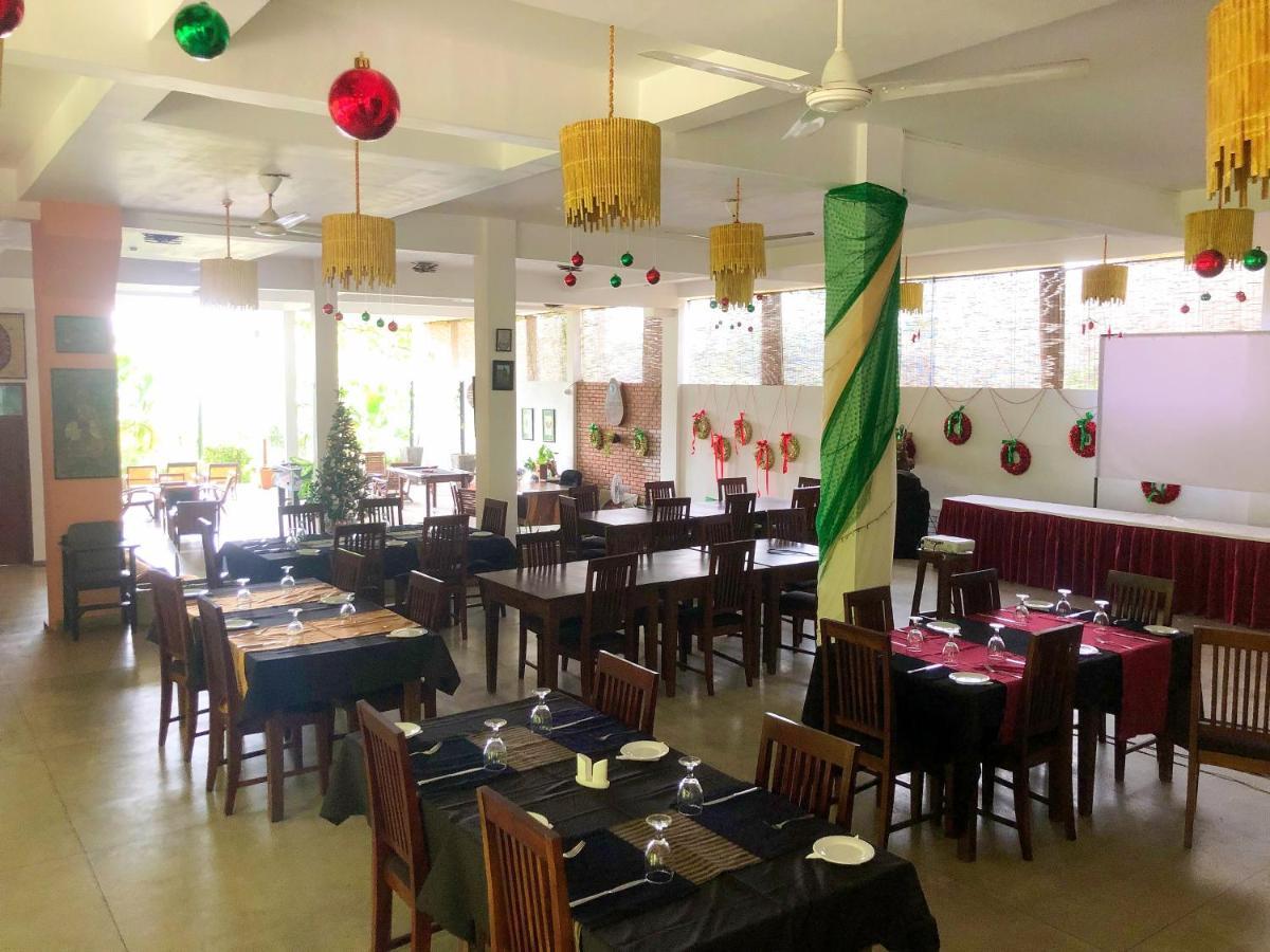 Esprit D'Ici Hotel Mirissa Ngoại thất bức ảnh