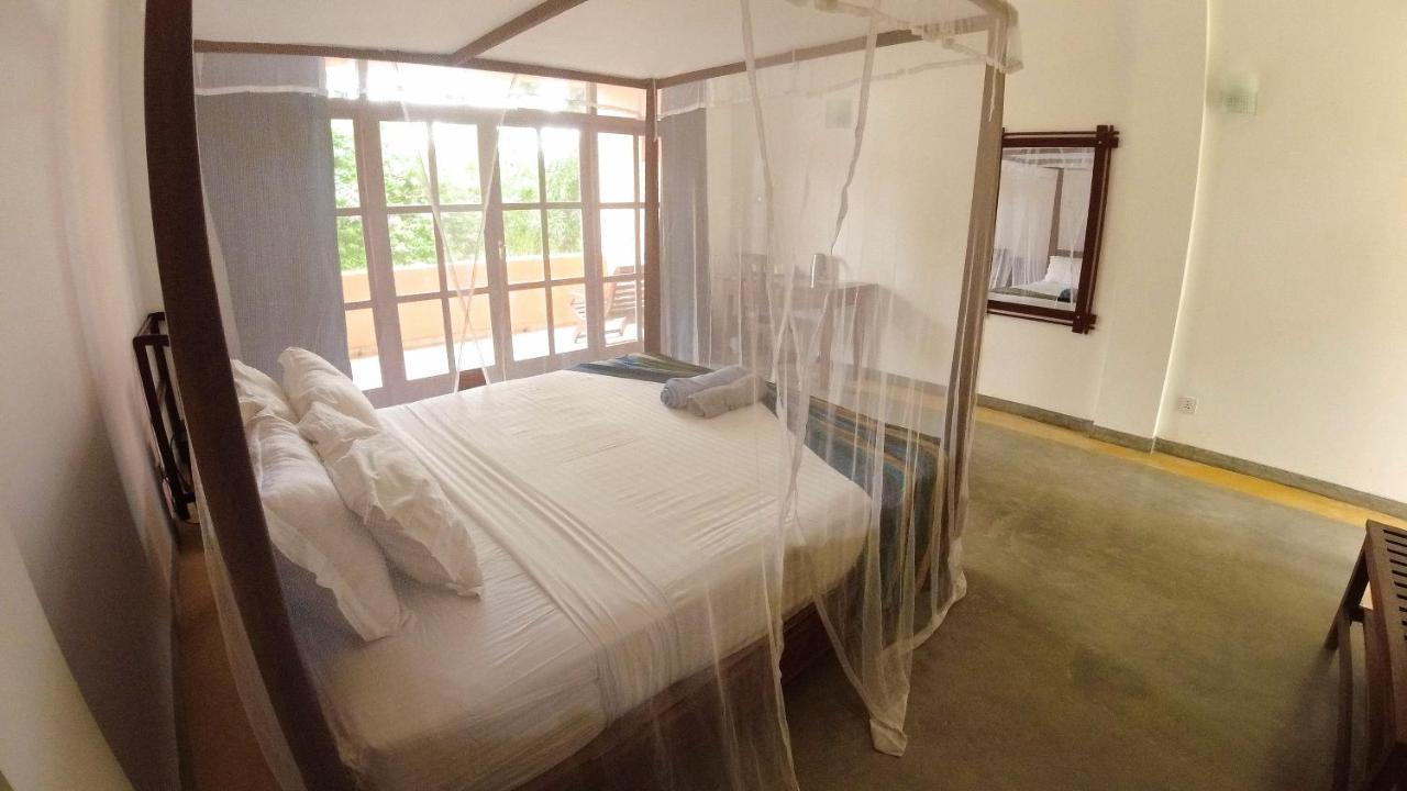Esprit D'Ici Hotel Mirissa Ngoại thất bức ảnh